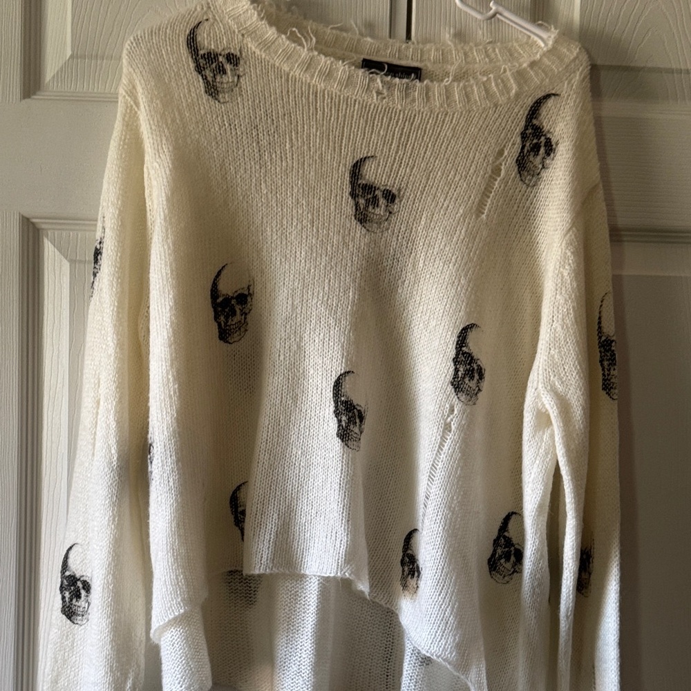 Wooden ships distressed knitted sweater with skulls